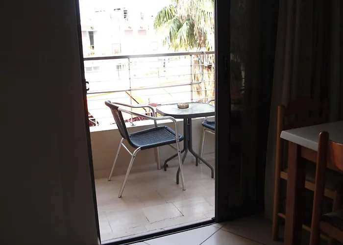 Saint Constantine Hotel